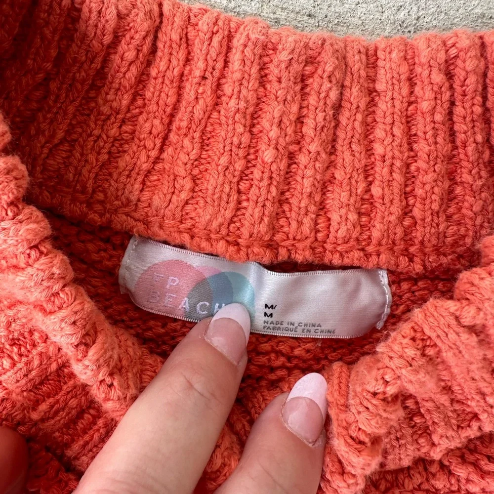 || Free People || Sweater and Short Set - Picture 4 of 6